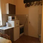 Honved Apartmanhaz Balatonlelle