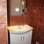 Lägenhet Honved Apartmanhaz *
