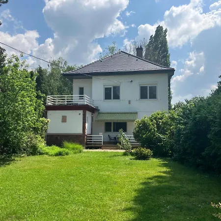 Honved Apartmanhaz